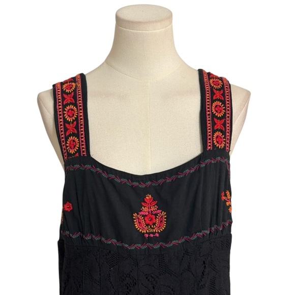 FREE PEOPLE Embroidered Black Sleeveless Dress Lace Flower Summer Sun Size S XS - Picture 3 of 5